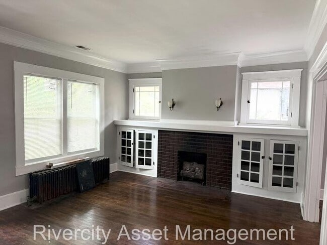 Building Photo - Midtown Masterpiece!!! Move-In Ready!!!!!