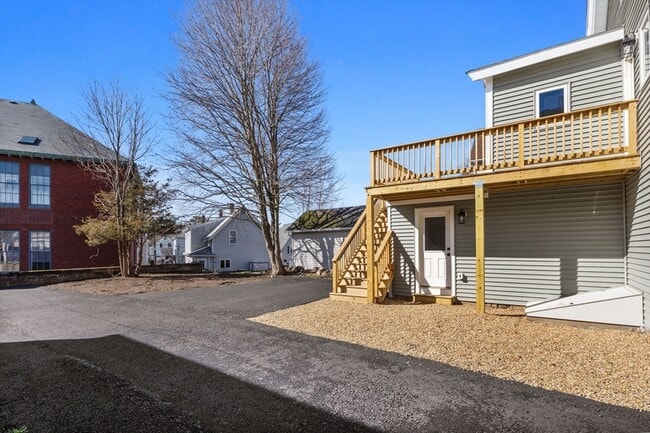 Building Photo - 20 Beacon St