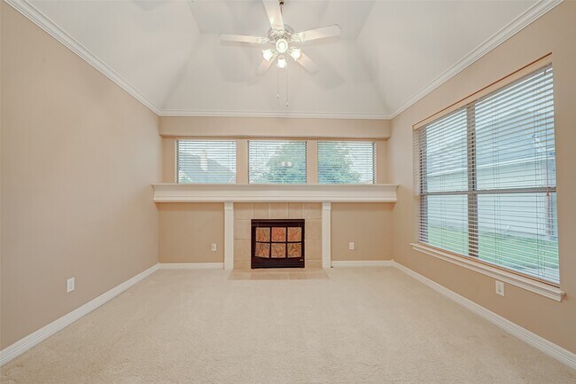Building Photo - 22518 Silvermist Ln