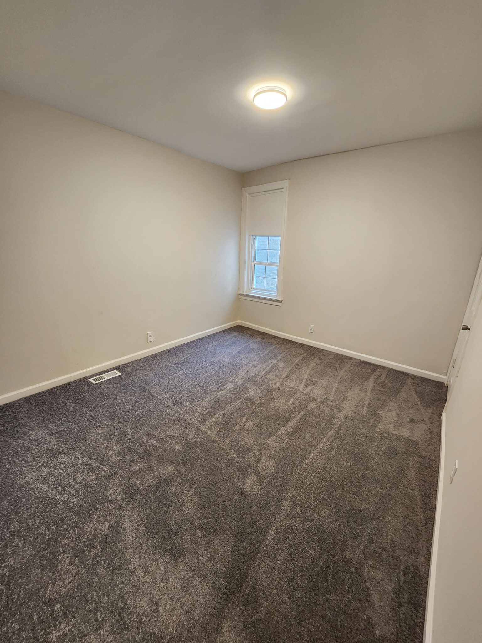 2nd Floor Middle Bedroom - 1128 S 54th St