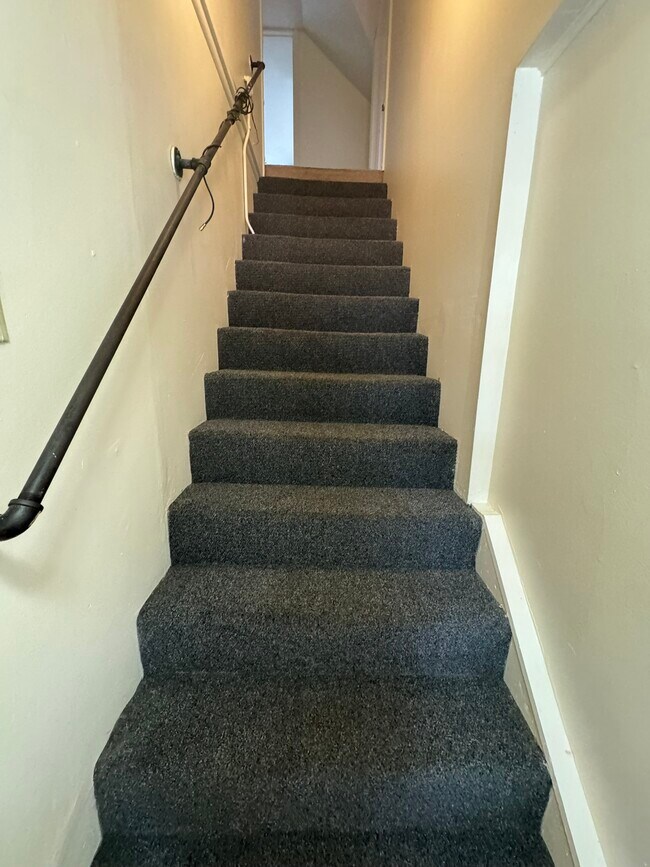 Building Photo - 500 S Lincoln St