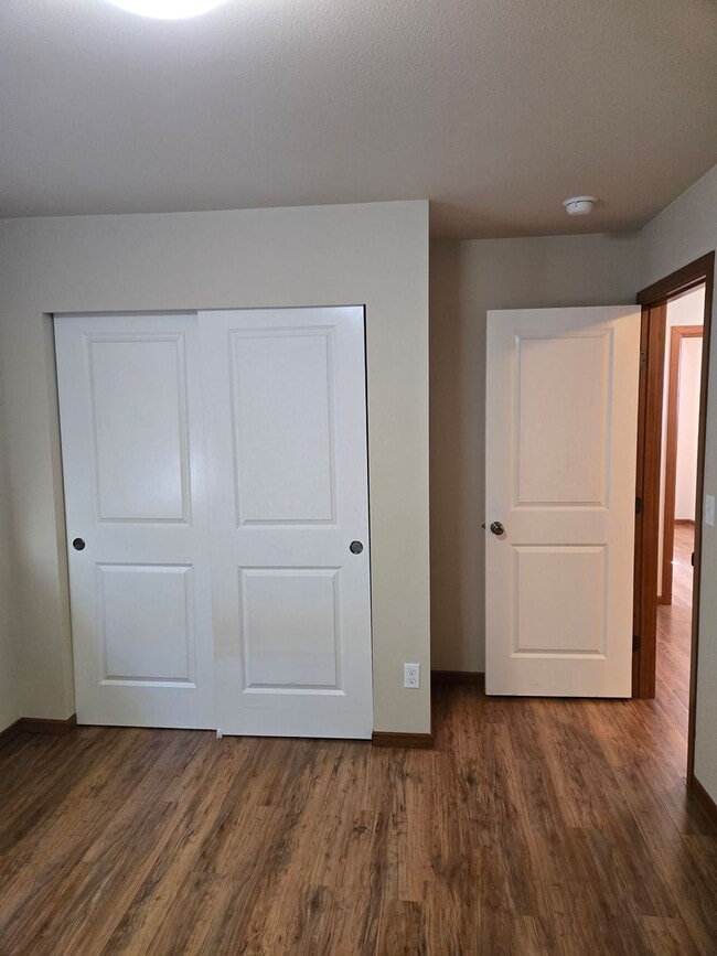 Building Photo - STATUS: PENDING APPLICATION- |R16| $2450