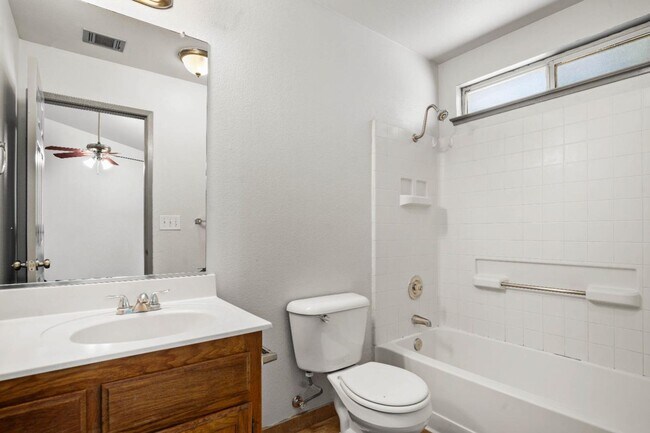 Building Photo - Move in special: $250 off the first month's rent!