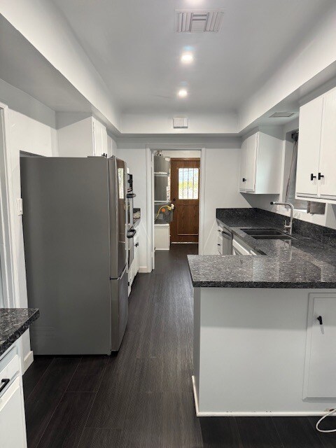 Building Photo - 2903 W 85th St