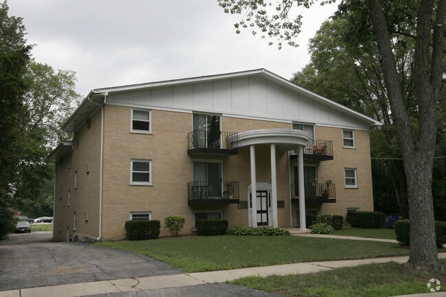 Primary Photo - Prairieview Apartments