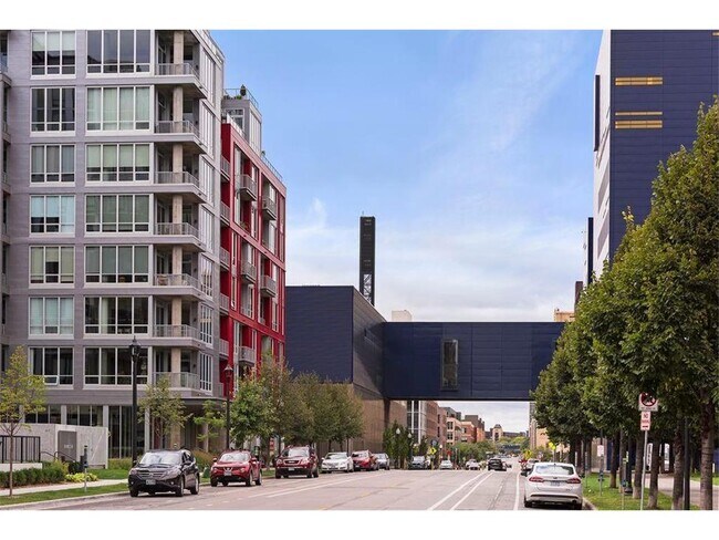 Building Photo - 1120 S 2nd St