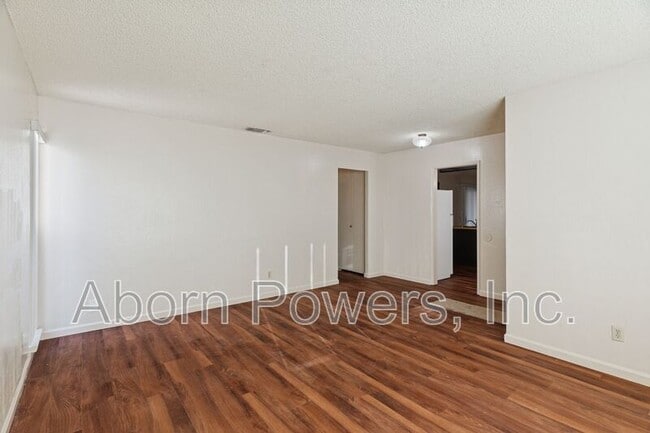 Building Photo - 7025 Catamaran Dr