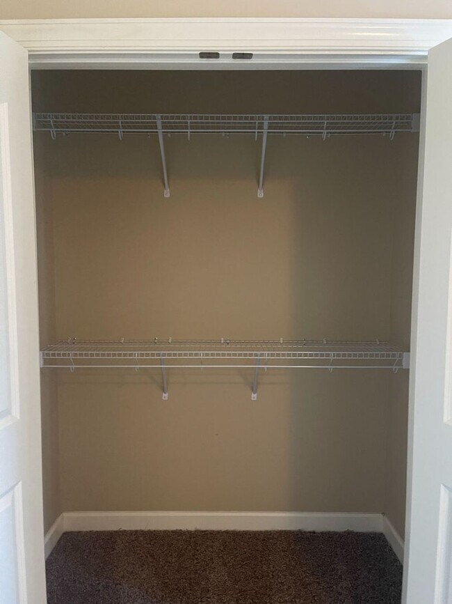 Building Photo - Sommer Brooke Subdivision!!  Office!