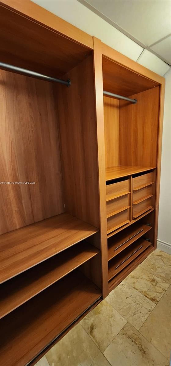 Building Photo - 218 SE 14th St