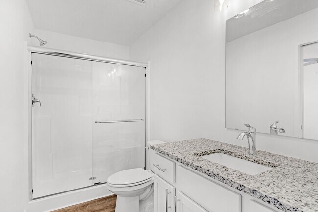 Building Photo - 804 S Lambert Cir