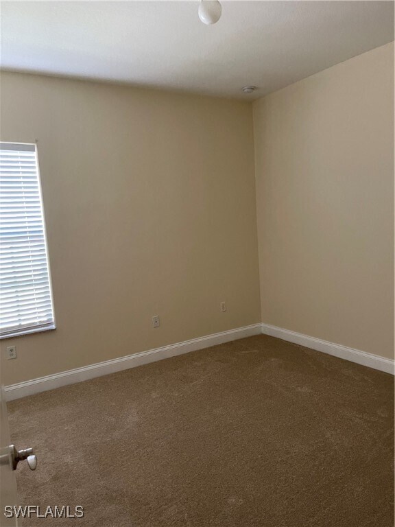 Building Photo - 1299 Verde Dr