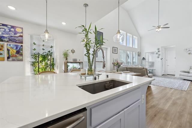 Building Photo - 2360 Norma Ln