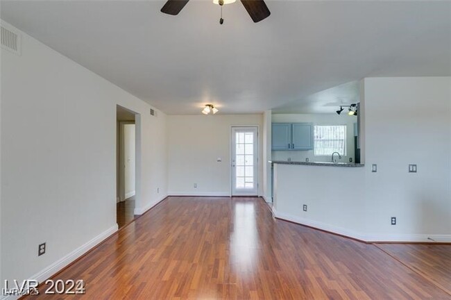 Building Photo - 2801 N Rainbow Blvd