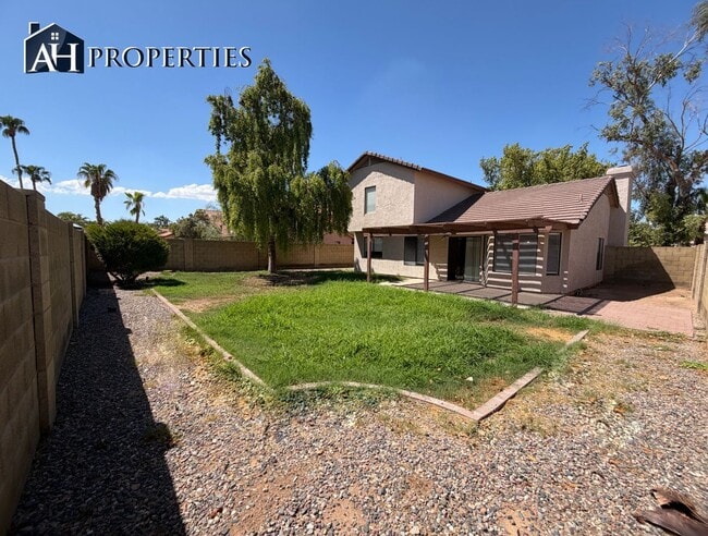 Building Photo - 7203 W Kimberly Way
