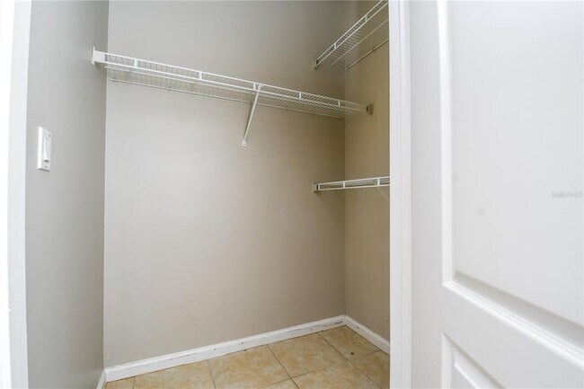 Building Photo - 12030 Villanova Dr