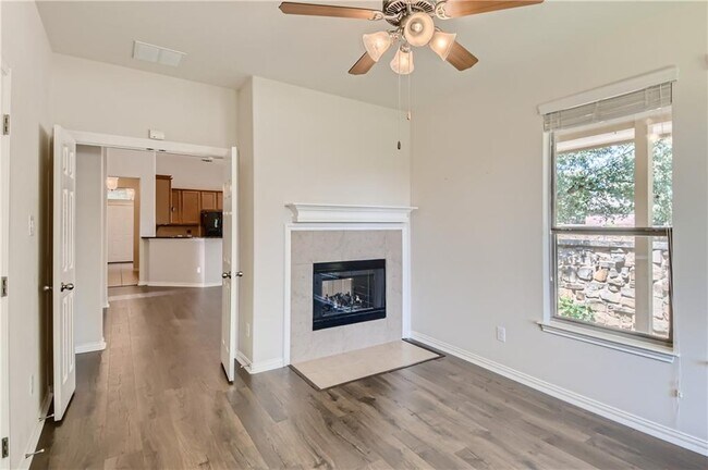 Building Photo - 2596 Santa Barbara Loop