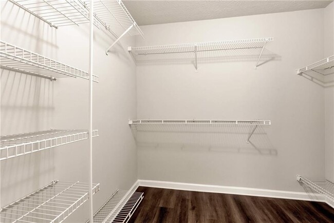 Building Photo - 1480 Ridgemill Terrace NE