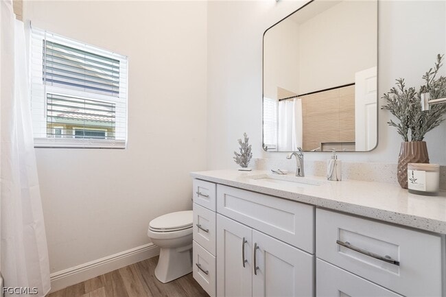 Building Photo - 12881 Kelly Bay Ct