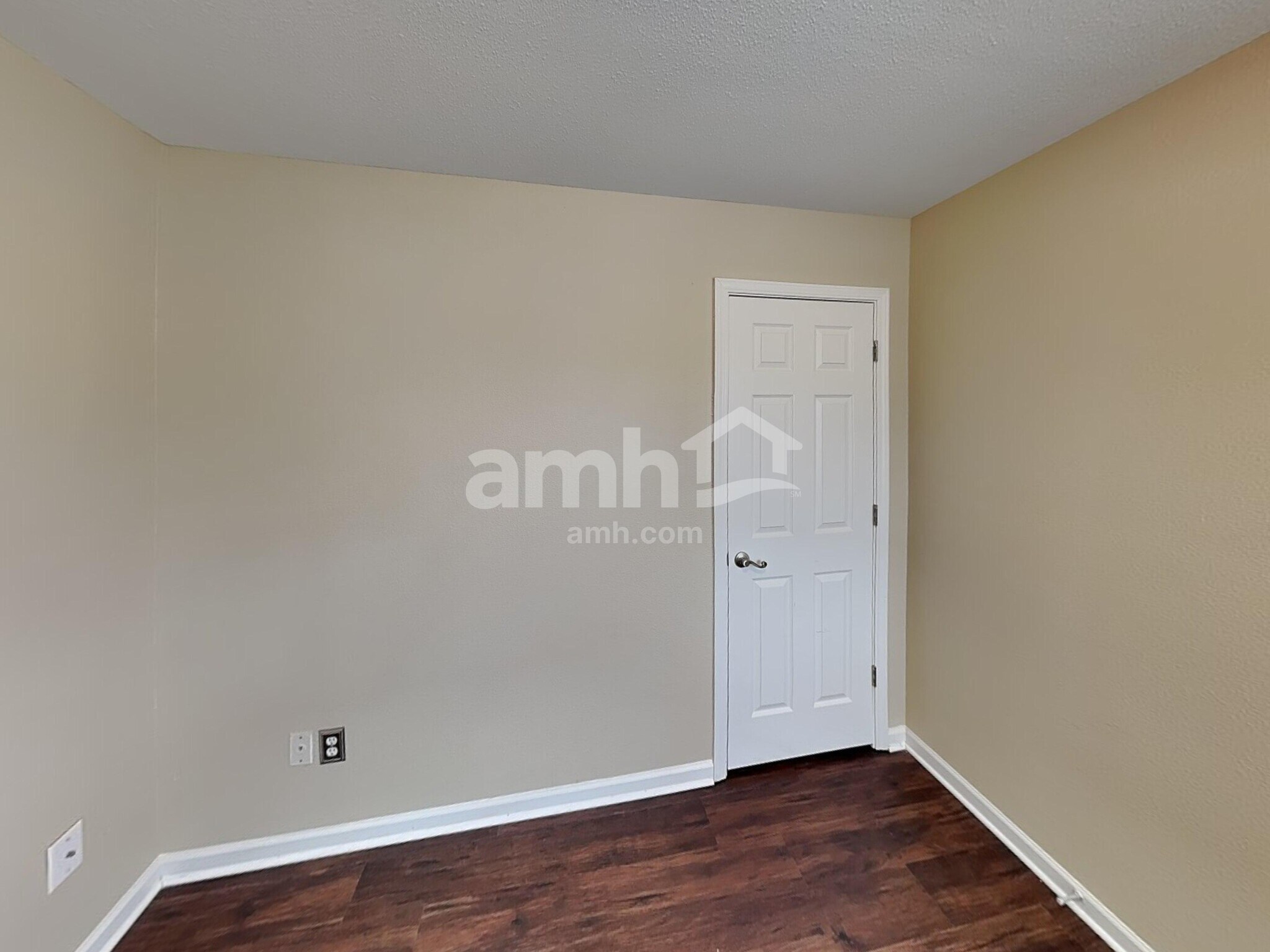 Building Photo - 10206 Orchard Grass Ct