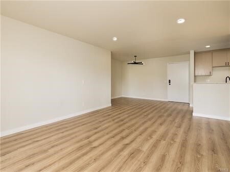 Building Photo - 3601 W Hidden Ln