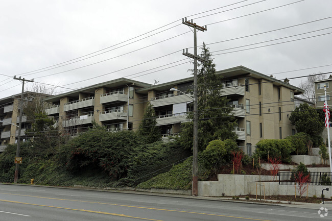 Primary Photo - Interbay 21