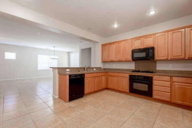 Building Photo - 4433 Weitzman Pl
