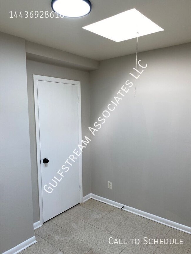 Building Photo - 1716 Riggs Ave