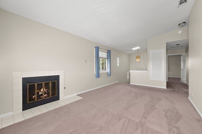 Building Photo - Ocean View La Jolla Home | 3BR + 3BA | Patio, Balcony & 2-Car Garage