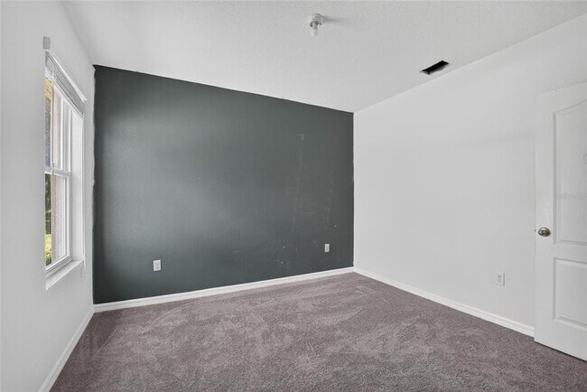 Building Photo - 16441 Treasure Point Dr