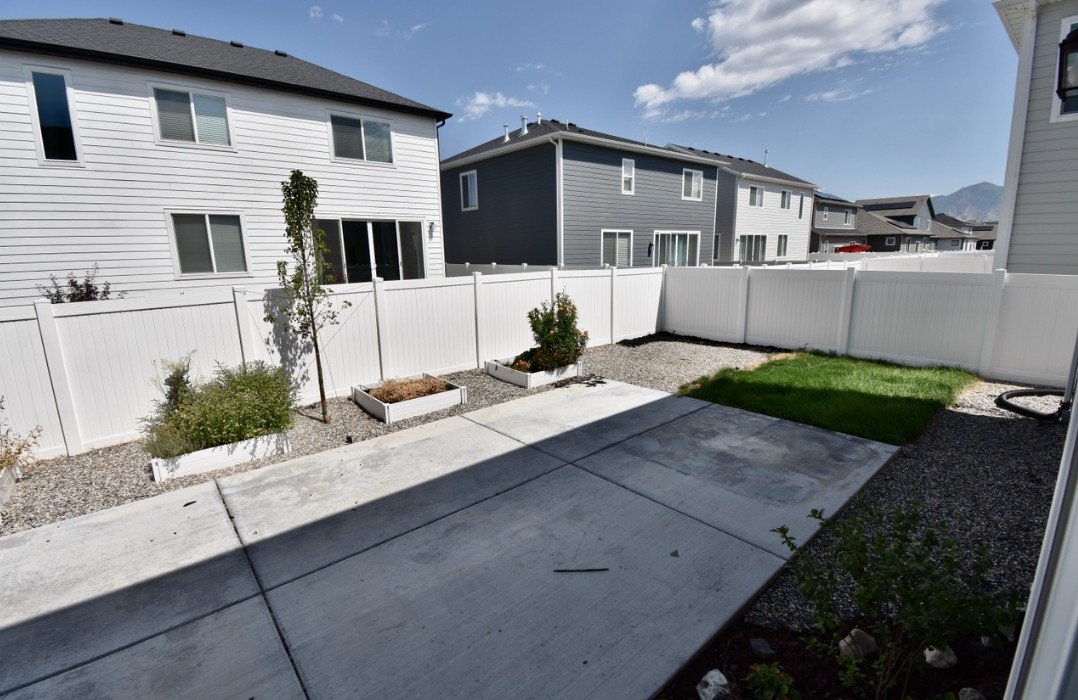 Building Photo - 968 Spruce Willow Wy