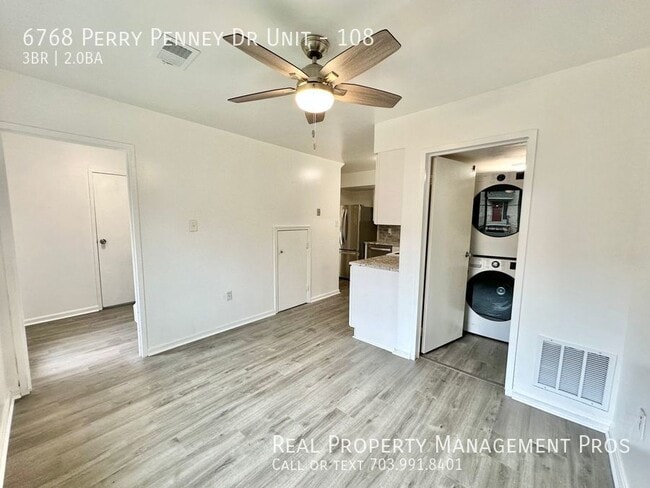 Building Photo - 6768 Perry Penney Dr