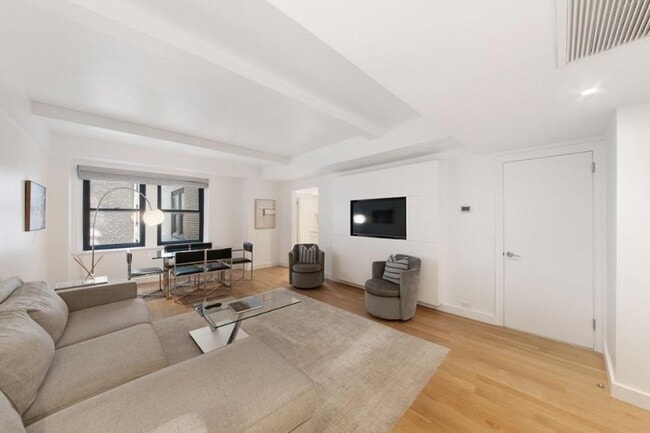 Building Photo - 1 bedroom in NEW YORK NY 10019