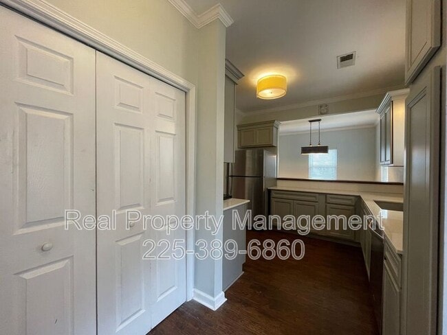 Building Photo - 1530 Lila St