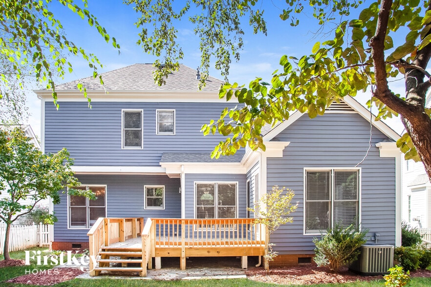 Building Photo - 2818 Saintfield Pl