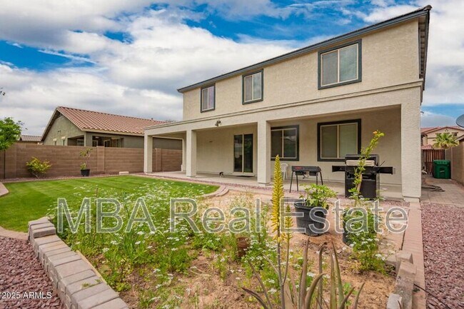 Building Photo - 42511 W Cheyenne Dr