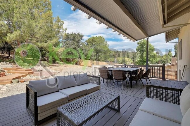 Building Photo - 3556 Mesa Verdes Dr