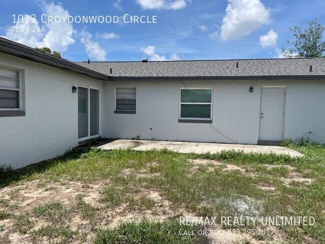 Building Photo - 1013 Croydonwood Cir