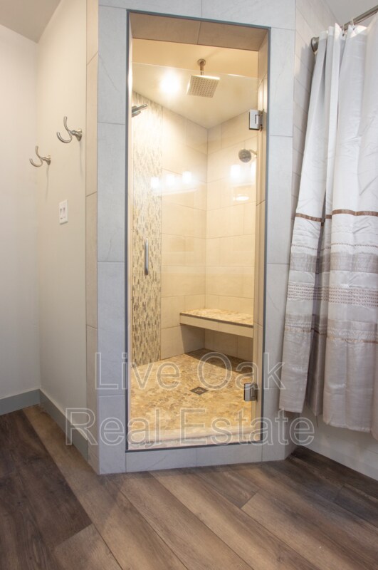 Building Photo - 501 Delaware Ave