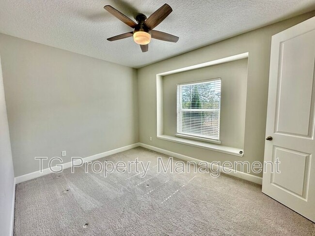 Building Photo - 11477 Surfline Ct