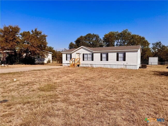 Building Photo - 1414 Mohican Trail