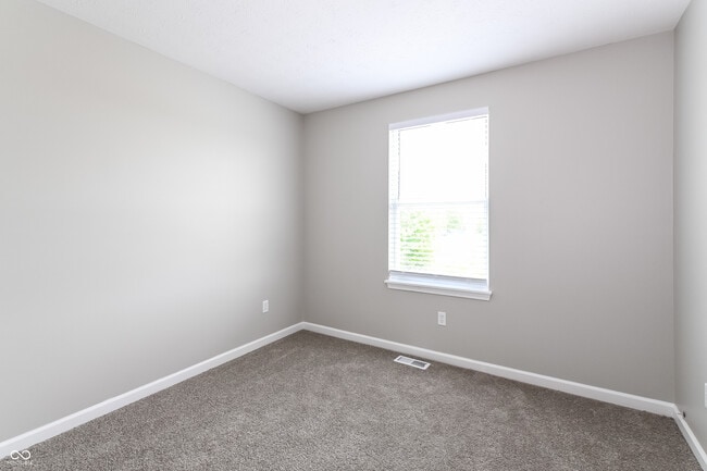 Building Photo - 604 Fisher Creek Drive