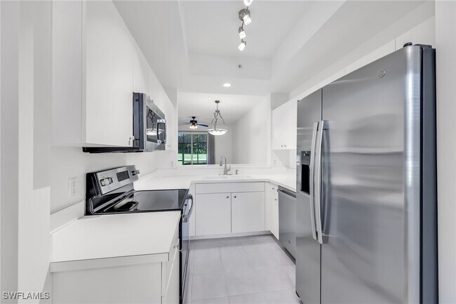 Building Photo - 2875 Cypress Trace Cir