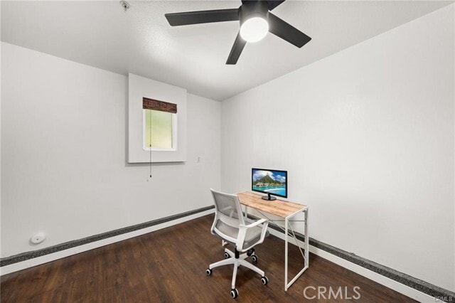 Building Photo - 817 S Anaheim Blvd