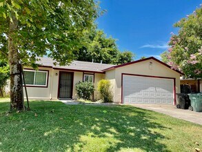 Building Photo - Remodeled