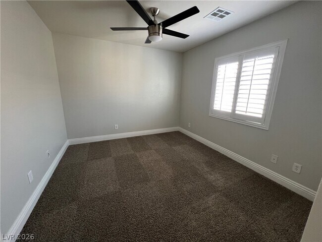 Building Photo - 9460 Glendora Valley St