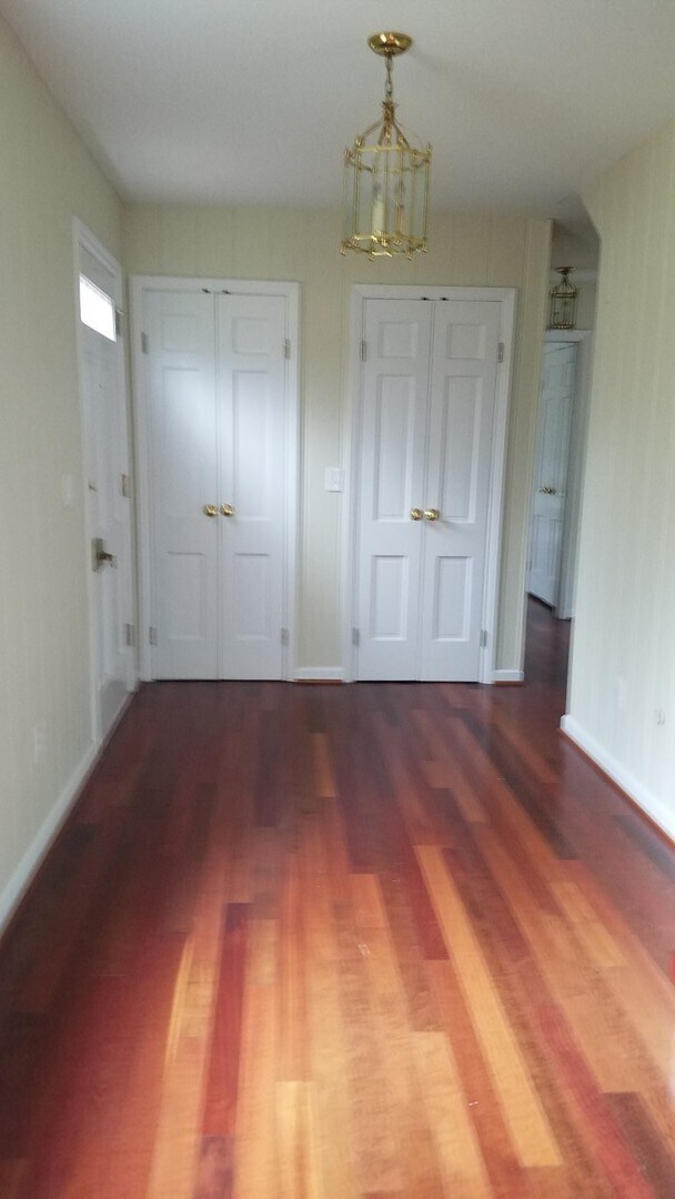 Building Photo - Beautiful, Executive Home located on Bloom...