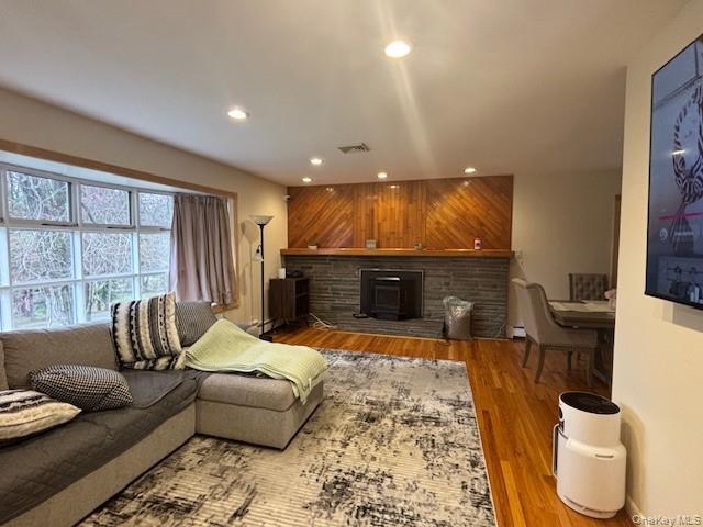 Building Photo - 5 Verplanck Ave