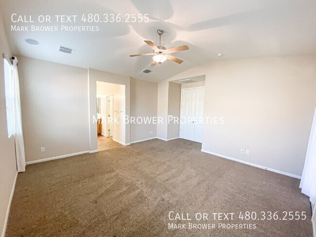 Building Photo - 115 S Bermuda Cir