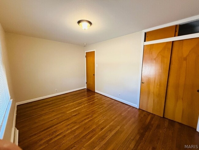 Building Photo - 9720 Gloucester Dr