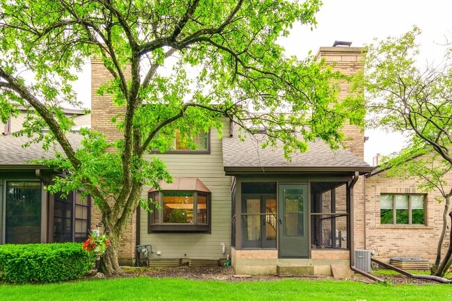 Building Photo - 1613 Pebble Beach Dr